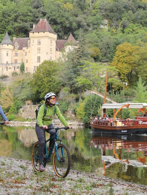 Dordogne cycling tour self guided